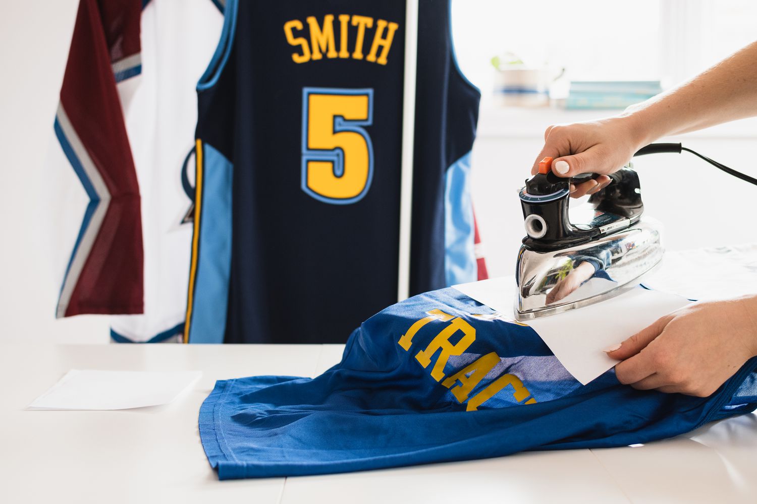 Comment enlever un flocage sur un maillot ? ⚽👕 - RENDEZFOOT – Rendezfoot